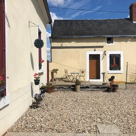 1 Bedroom Tranquil Cottage Fishing By The Lake Bommiers Exterior photo